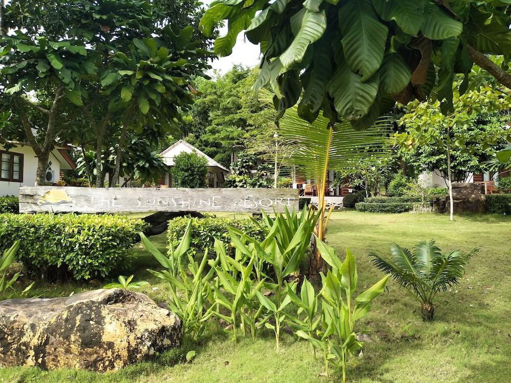 The Sunshine Resort Ko Kut Extérieur photo